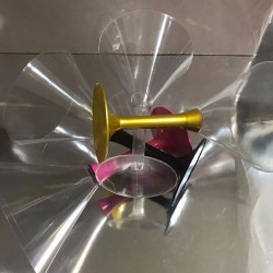 KRİSTAL MİKA SİYAH AYAKLI KOKTEYL VE MARTİNİ BARDAĞI 6 LI 