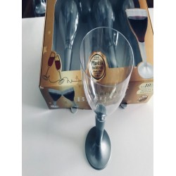 KRİSTAL MİKA GRİ AYAKLI MEŞRUBAT VE ŞARAP BARDAĞI (KADEHİ) 10 LU KRİSTAL MİKA GRİ AYAKLI MEŞRUBAT VE ŞARAP BARDAĞI (KADEHİ) 10 LU